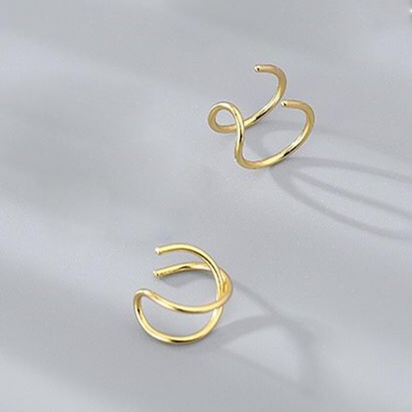 Ear Cuff Crawler Earrings for Women Helix Hook Earrings Wrap Snowflake Rhinestone Lightning Bolt Piercing Jewelry Trendy